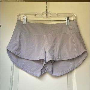 Lululemon speed up low rise lined Shorts 2.5” size 4